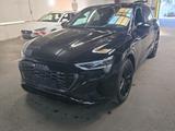 Audi Q8 E-TRON 50 2x S LINE/BLACK/MATRIX/ACC/HuD/PANO - Audi Q8 e-tron: mit Anhängerkupplung