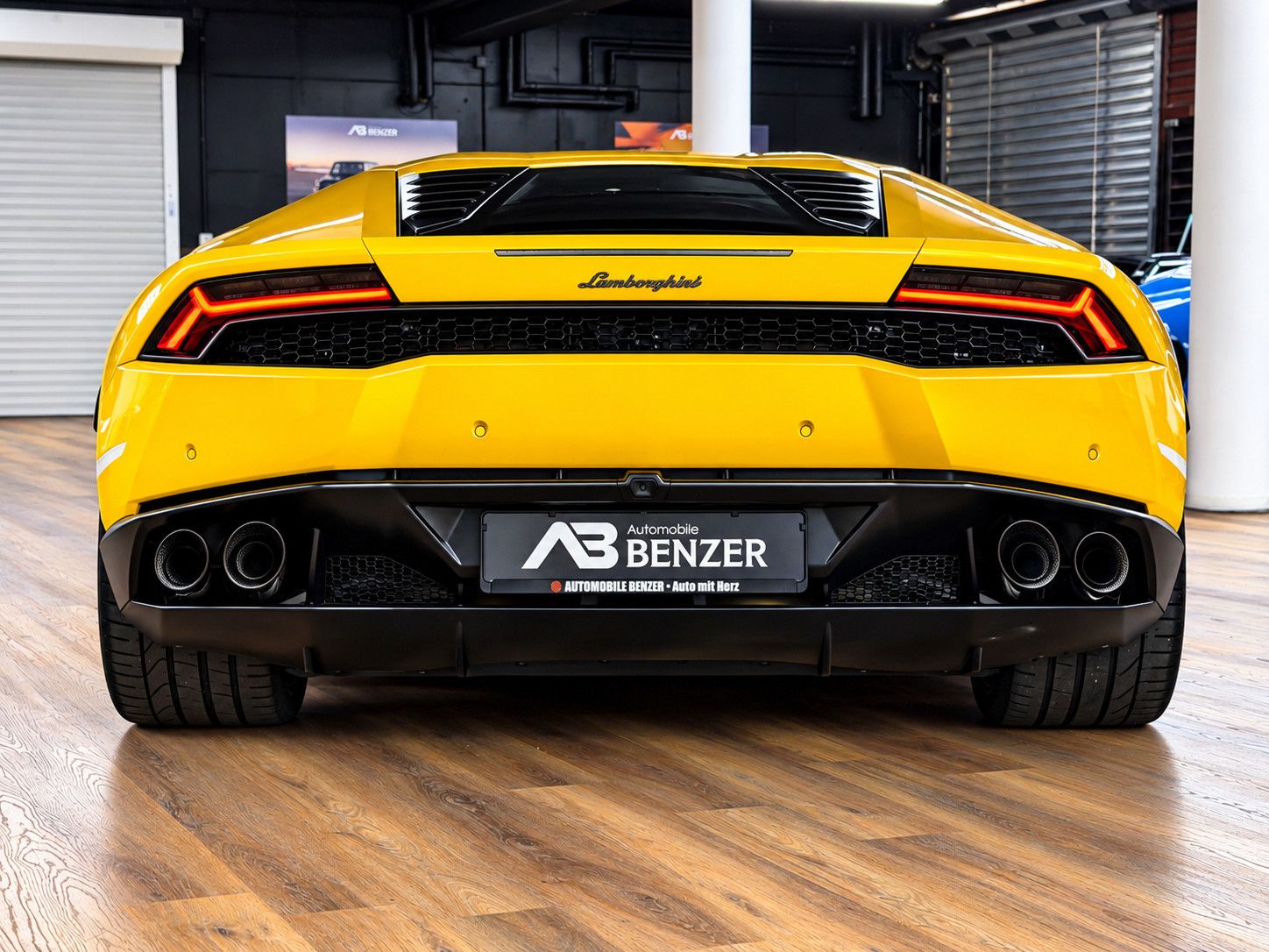 Fahrzeugabbildung Lamborghini Huracan Huracán /LIFT/KAMERA/CARBON/SCHALENSITZ/