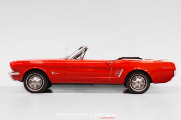 Ford Mustang - 3