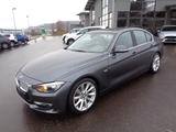 BMW 328i Navi,Leder,43Tkm ,Deutsches Fahrzeug,1.Hand - graue BMW 328