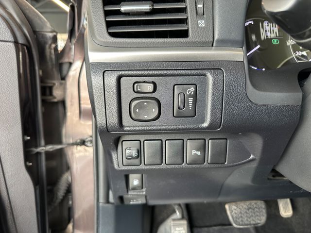 Lexus CT 200h  Dynamic – Hybrid