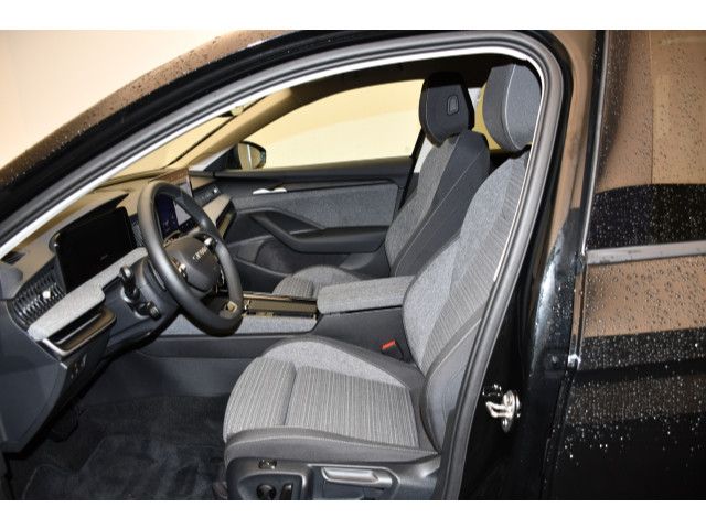 Skoda Superb - Bild 3
