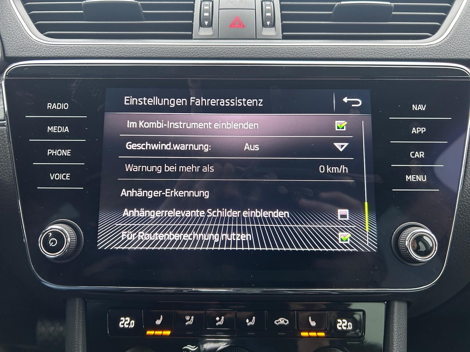Skoda Superb Style Automatik dig.Cockpit*AHK*Leder*PDC, миниатюра 26