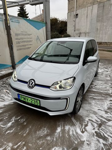 Volkswagen e-up! - second owner - 1 year VW warranty