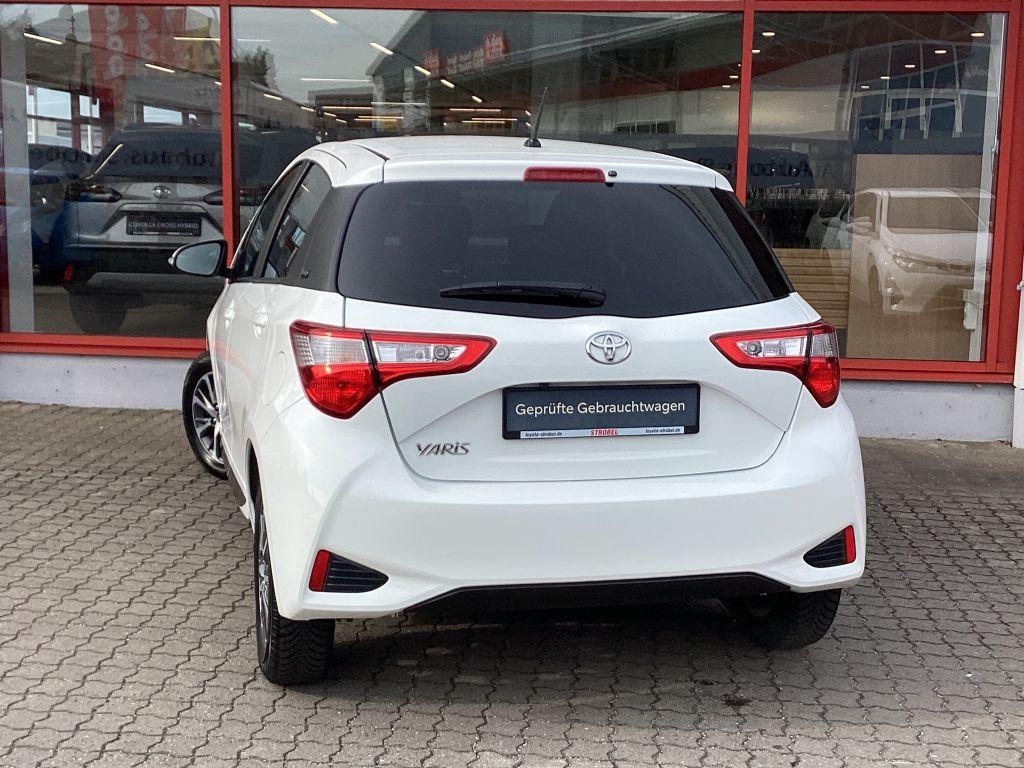 Toyota Yaris 1,5-Dual-VVT-iE Y20 Club