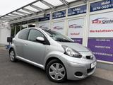Toyota Aygo #Aut.#*1.Hand* Rentnerfzg*TüvNeu*Klima*AUX* - Toyota in Frankfurt (Main): Aygo