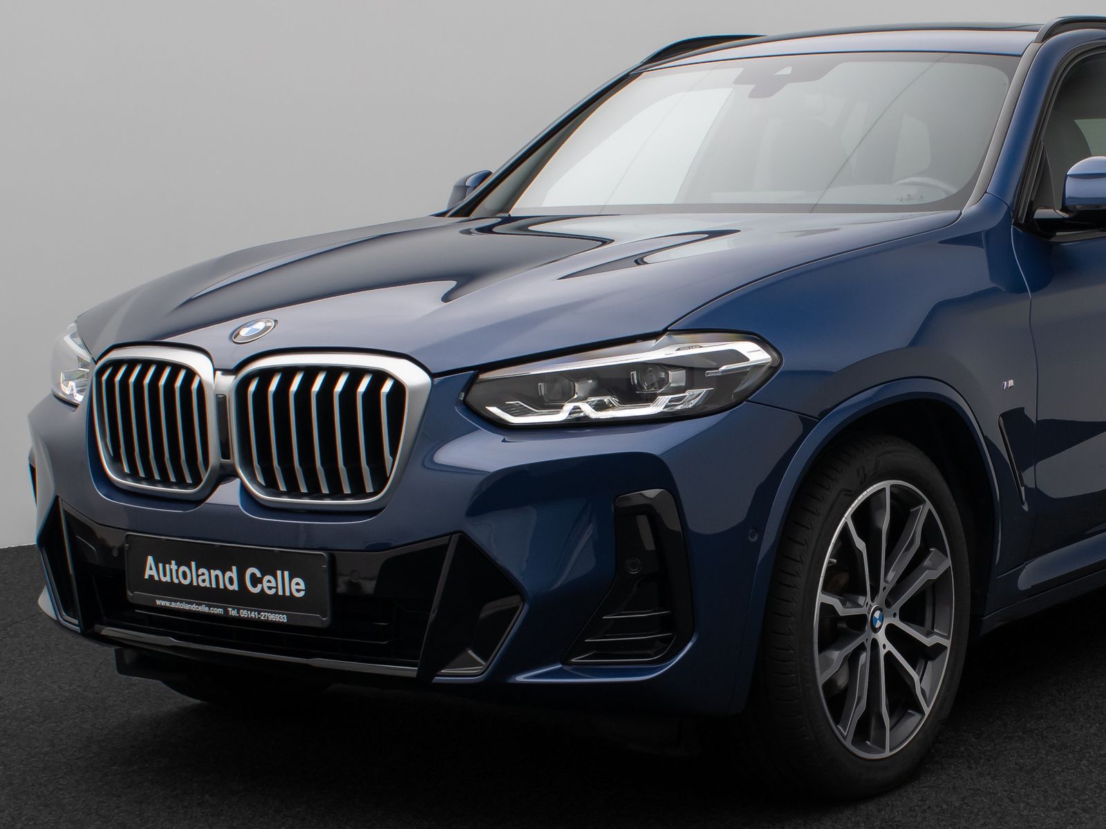Fahrzeugabbildung BMW X3 xD20i M Sport Kamera Panorama DAB HiFi 20Zoll