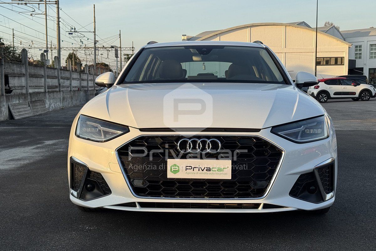 Audi AUDI A4 35 TFSI S line edition imagem 2