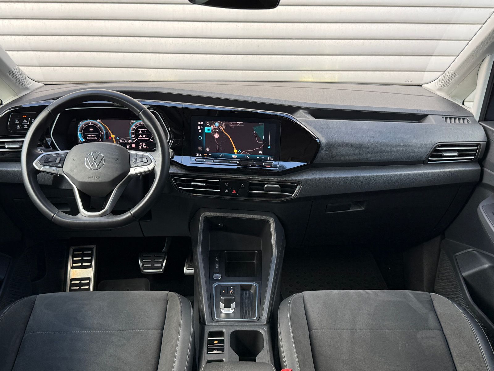 Fahrzeugabbildung Volkswagen Caddy Style TDI DSG AHK LED Navi Kamera SHZ