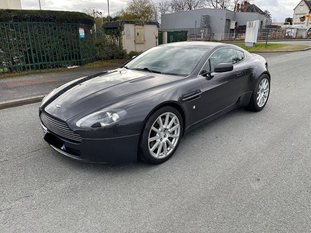 Aston Martin V8 Vantage 4.3l -