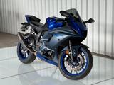 Yamaha YZF R7 - YAMAHA R7