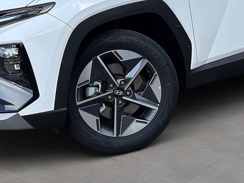 Fahrzeugabbildung Hyundai TUCSON FL PHEV MY25 1.6T 6AT 2WD TREND NAV+LED++