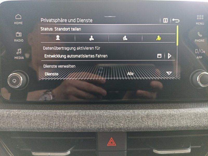 Fahrzeugabbildung SKODA Kamiq 1.0 TSI DSG Selection