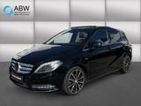 Mercedes-Benz B 200 BlueEfficiency Panorama Leder - Mercedes-Benz B 200 in Mannheim