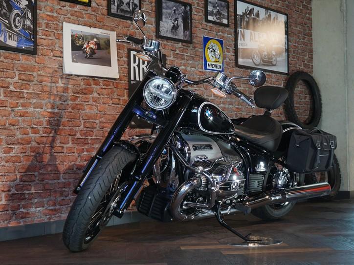 BMW R 18 First Edition Jekill & Hyde, Rückfahrh...