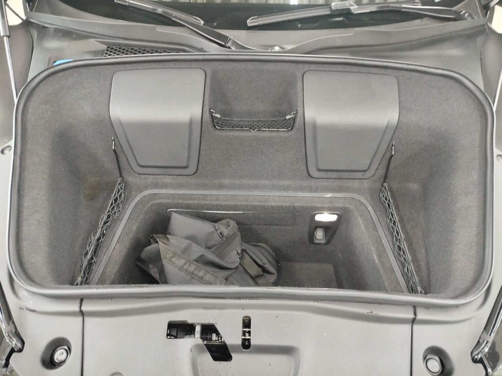 Audi R8 - Bild 6