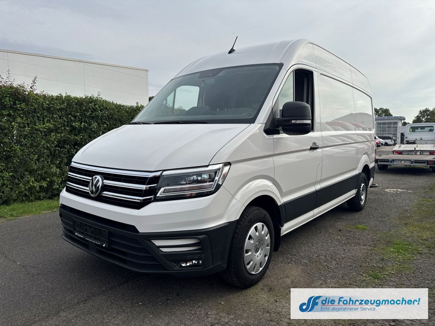 Fahrzeugabbildung Volkswagen Crafter Kasten 35 AUT. mittel L2 Hochd.LED Trend
