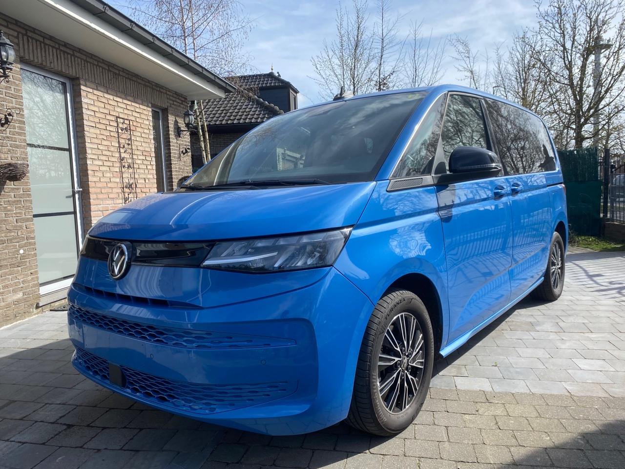 Volkswagen T7 Multivan 1,4 eHybrid+AUTOMAT+7PL+AUTOM. DOORS