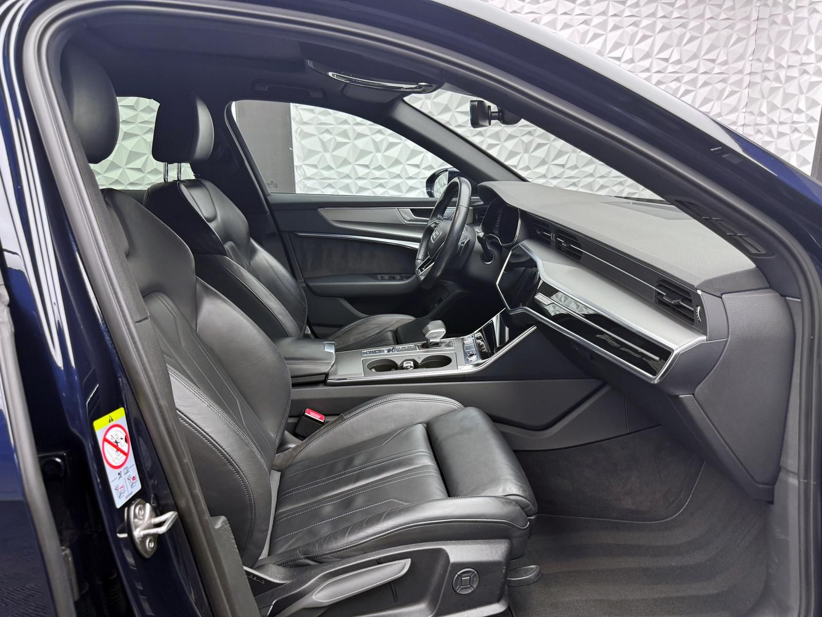 Fahrzeugabbildung Audi 45 TDI QUATTRO SPORT/LUFT/PANO/AHK/VIRTUAL/ACC
