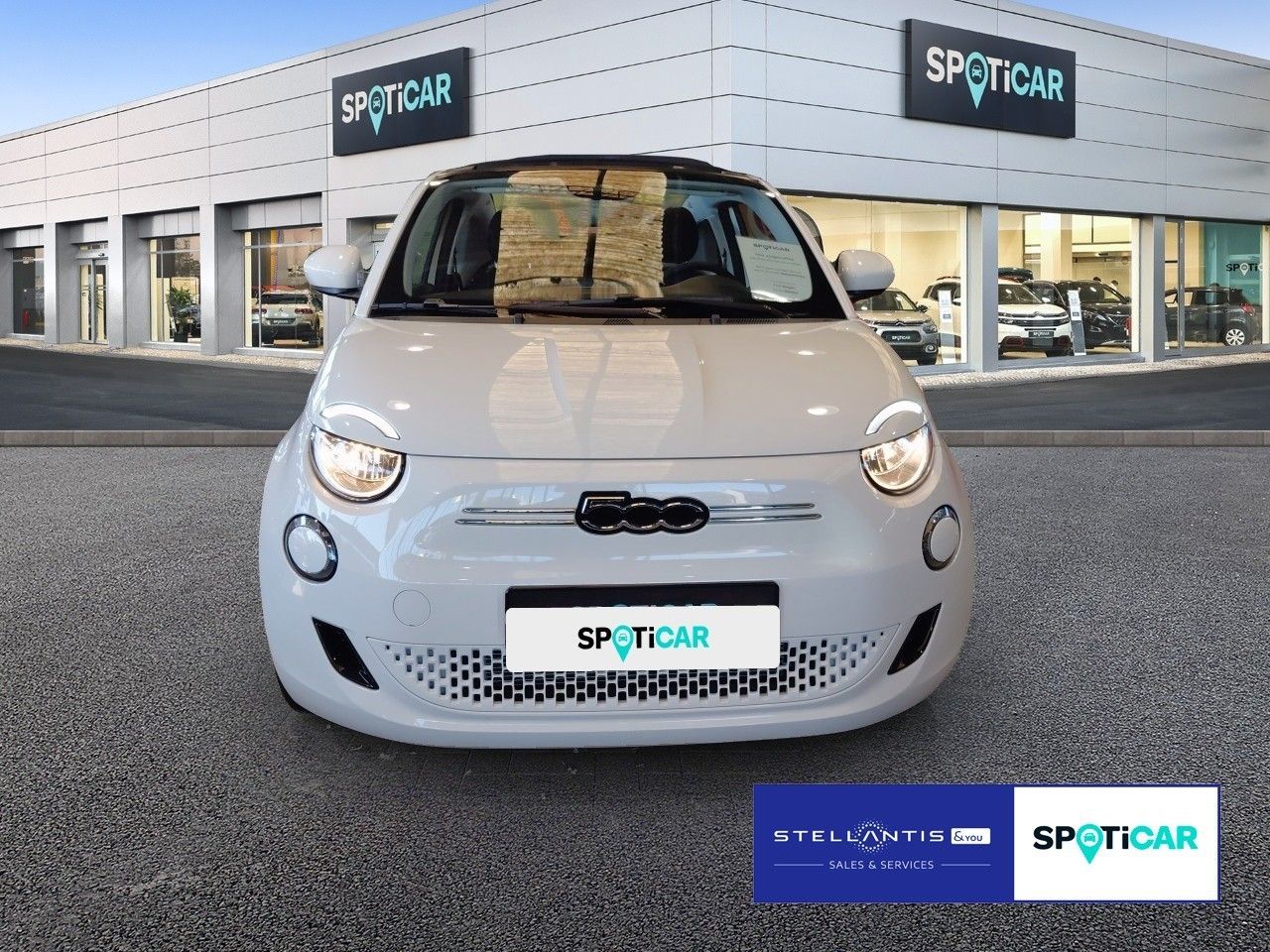 Fiat 500e Cabrio Basis 118 CarPlay imagem 2