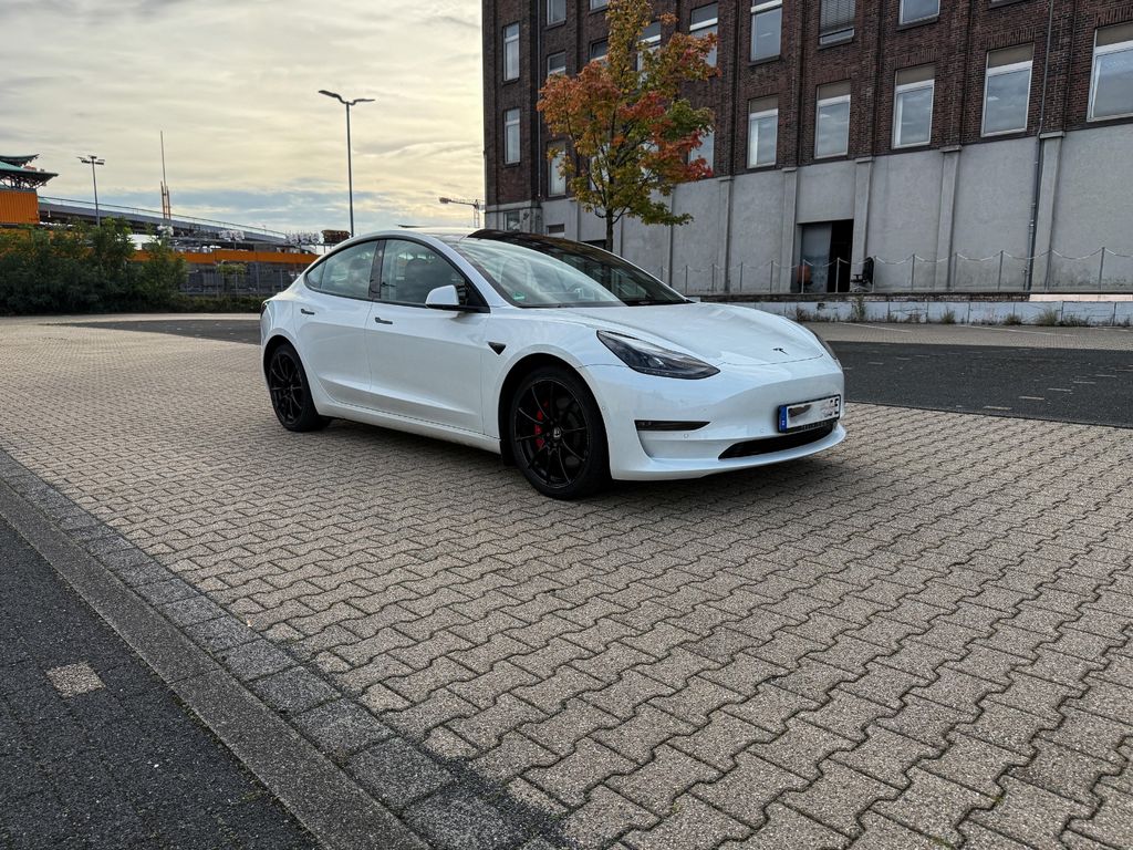 Image of Tesla Model 3