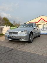 Mercedes-Benz Mercedes W203 220CDI C-Klasse - Mercedes-Benz 220: Klasse W220