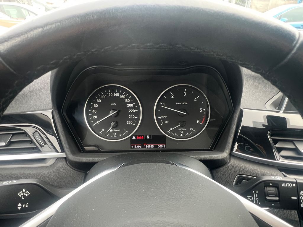 BMW X1 Baureihe X1 xDrive 20 d Sport Line BMW X1 Baureihe X1 xDrive 20 d Sport Line