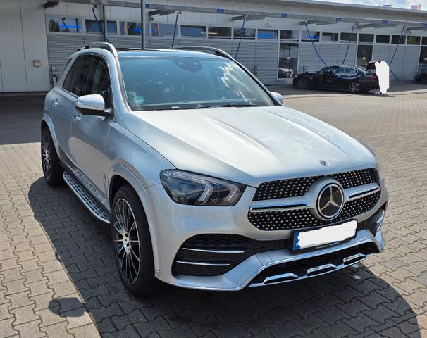 MERCEDES-BENZ GLE 400 d 4MATIC - AMG Line silbermetallic