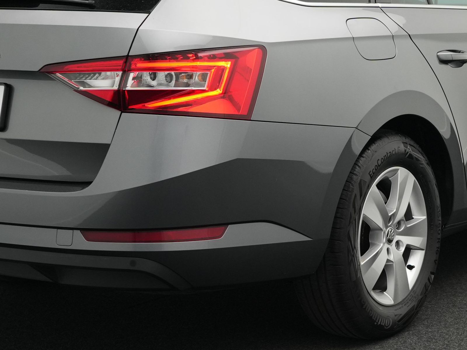 Skoda Superb - Bild 24