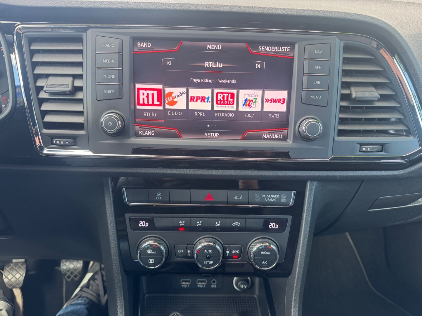 Fahrzeugabbildung SEAT Ateca Xcellence LED+Navi+AHK+Bluetooth