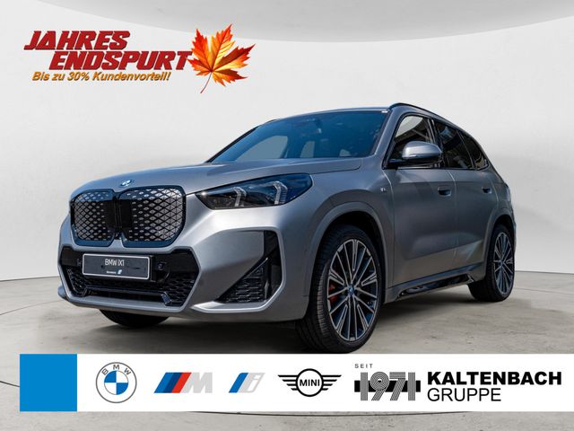 BMW iX1 xDrive30 M-Sport PANO AHK 360° HUD LED NAVI