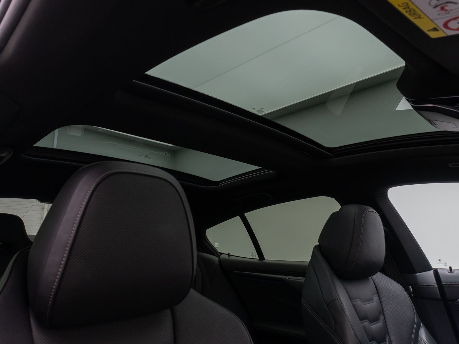 Fahrzeugabbildung BMW M850i xD GranCoupé Panorama Laser H/K SoftCl 20"