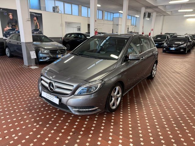 Mercedes-Benz Mercedes-benz B 180 CDI BlueEFFICIENCY Premium -