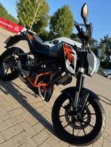 KTM 125  Duke White  ABS - KTM KLEINKRAFTRAD