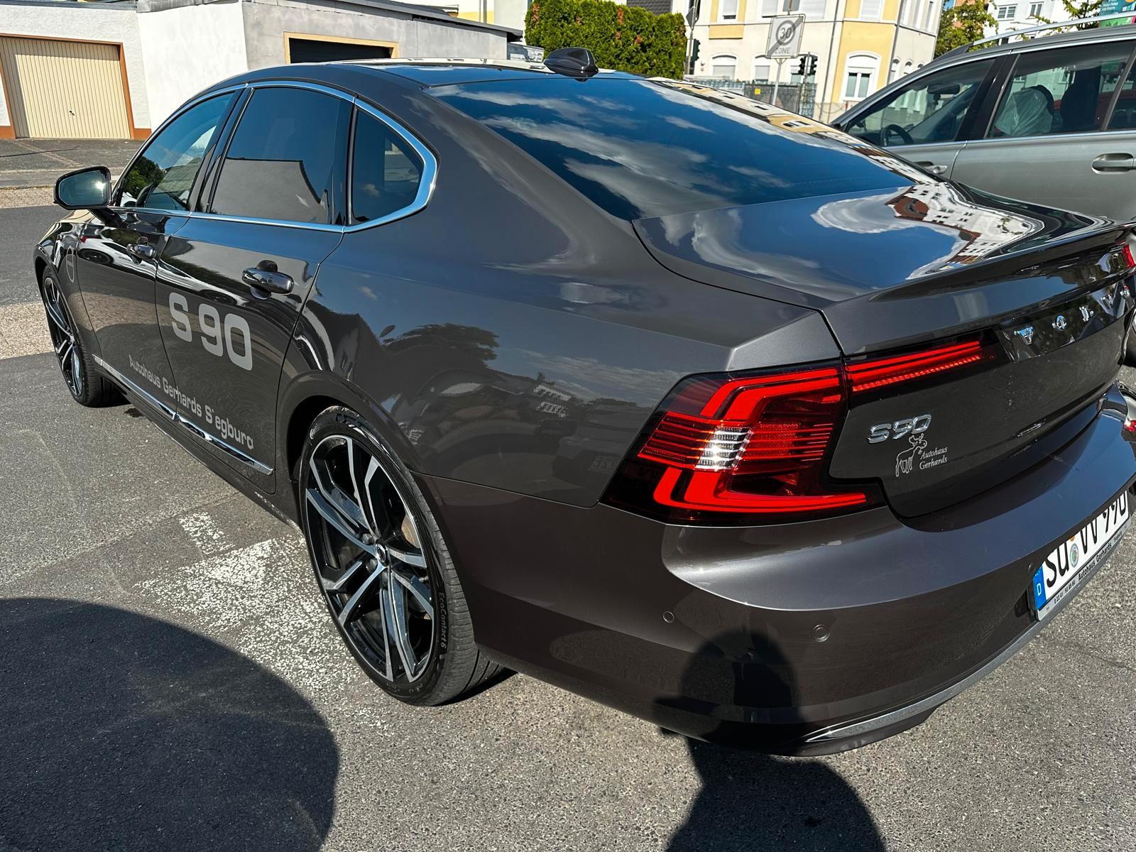 Volvo S90 Ultimate, B5 AWD,VMax,21",HUD,SD,Luft,Massag