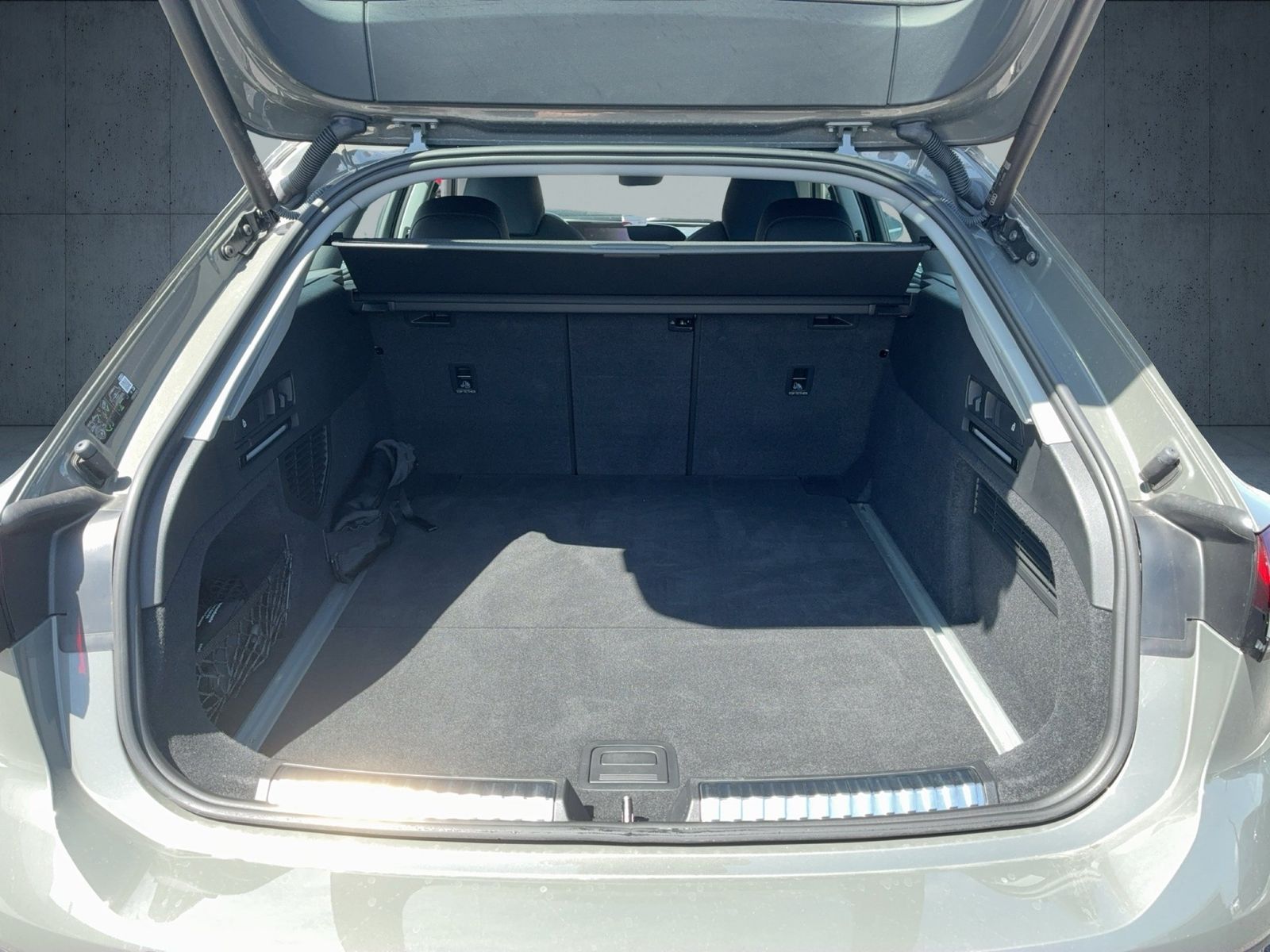 Audi A6 - Bild 14