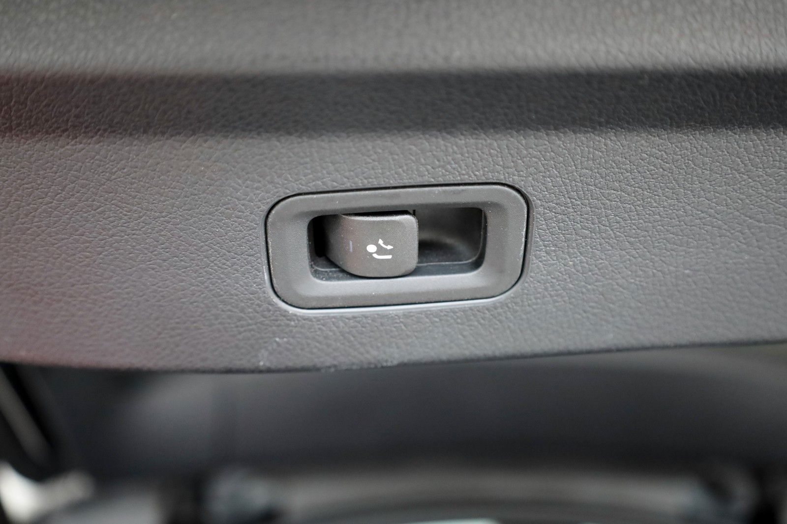Fahrzeugabbildung Mercedes-Benz GLE 350e Coupe AMG line 4M,Leder,Navi,LED,SH,AHK