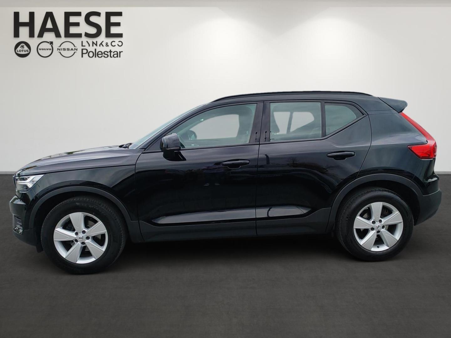 Volvo XC40 B3 Momentum Core 2WD Navi Digitales Cockpit
