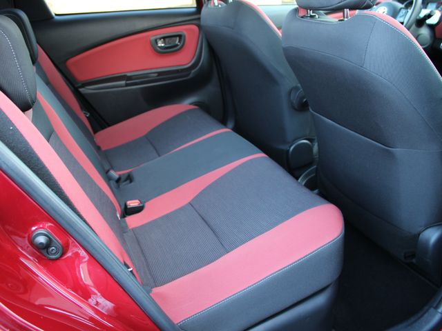 Yaris 1.5 Hybrid Style Selection