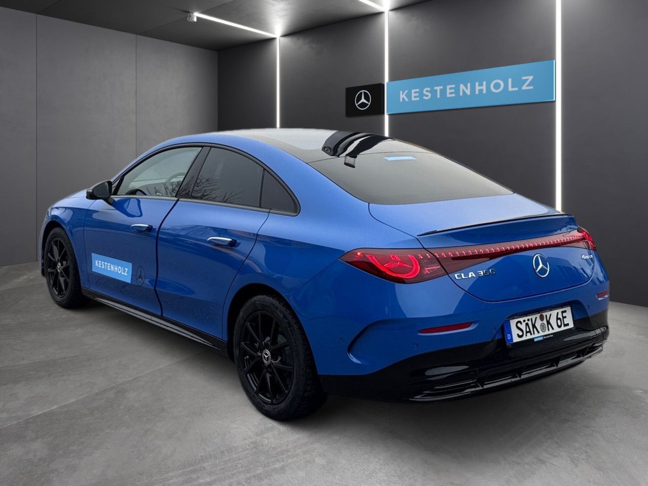 Mercedes-Benz CLA 350 4Matic AMG NIGHT HANDS-FREE DISTRONIC foto 5