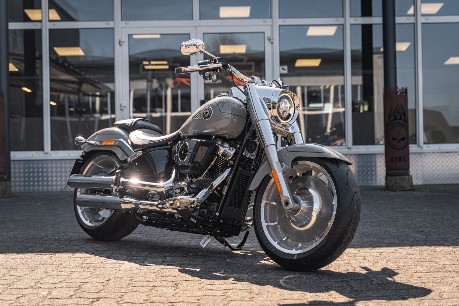 Fahrzeugabbildung Harley-Davidson FAT BOY FLFB 117 ci  MY25 - Softail