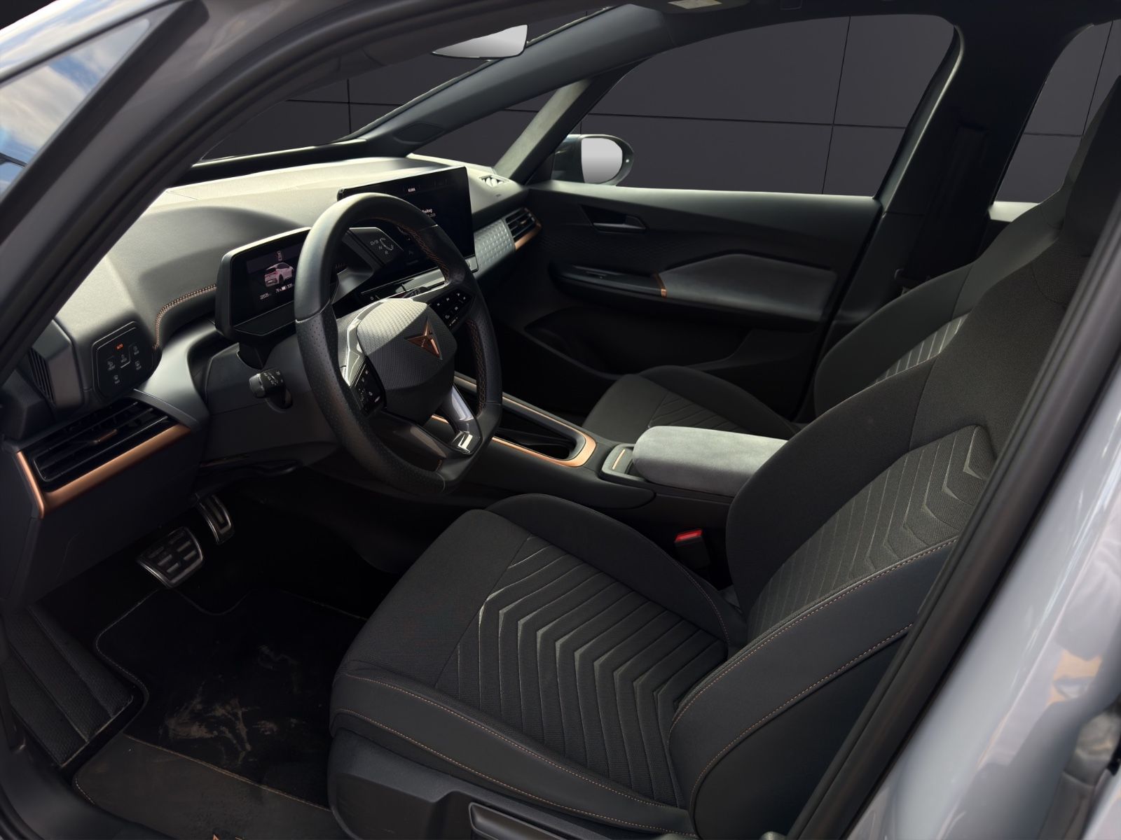 Fahrzeugabbildung CUPRA Born/Apple/PDC/Sportsitze/Ambiente/LED/Navi