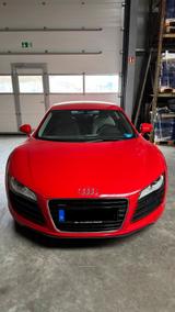 Audi R8 Coupe - Audi R8: Aud