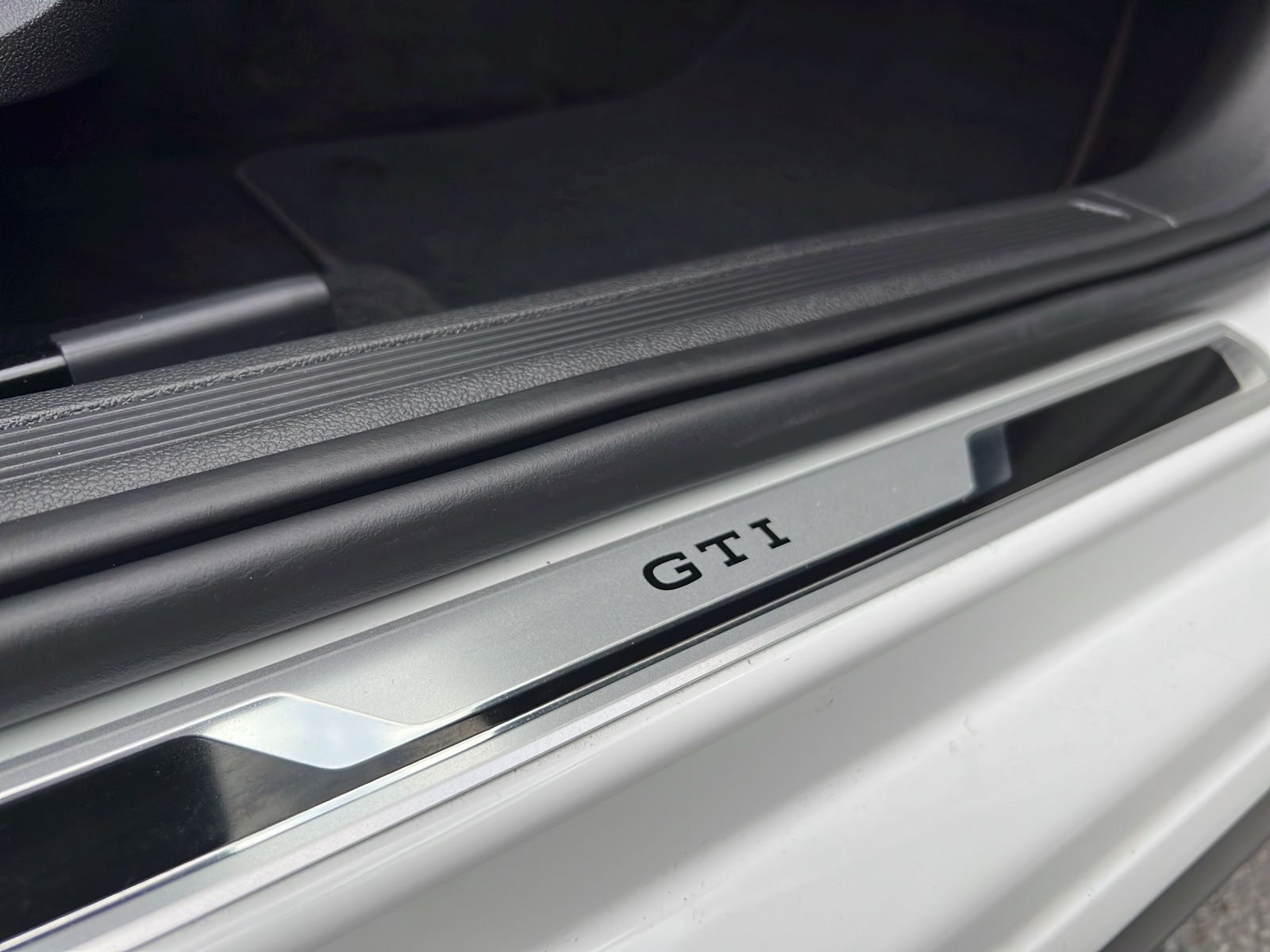 Polo GTI 2.0 TSI DSG Navi*Pano*ACC