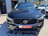 Volvo XC 60 Momentum Pro *LEDER* - Volvo XC60: Schwarz