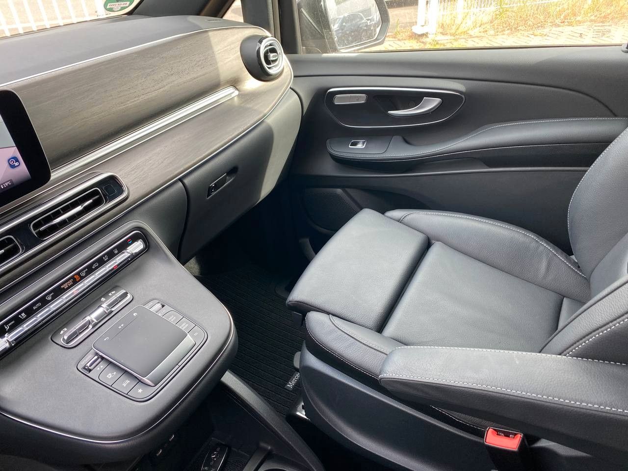 Mercedes-Benz V 250 d 4MATIC lang AVANTGARDE foto 13