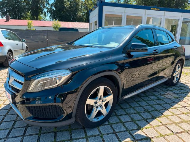 MERCEDES-BENZ GLA 200 AMG-Line