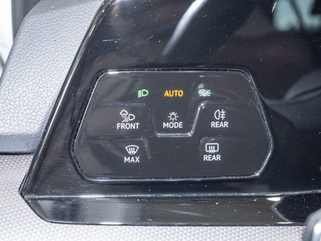 Volkswagen Golf VIII 1.5 TSI Active Klima Navi R-Kam AHK, миниатюра 19