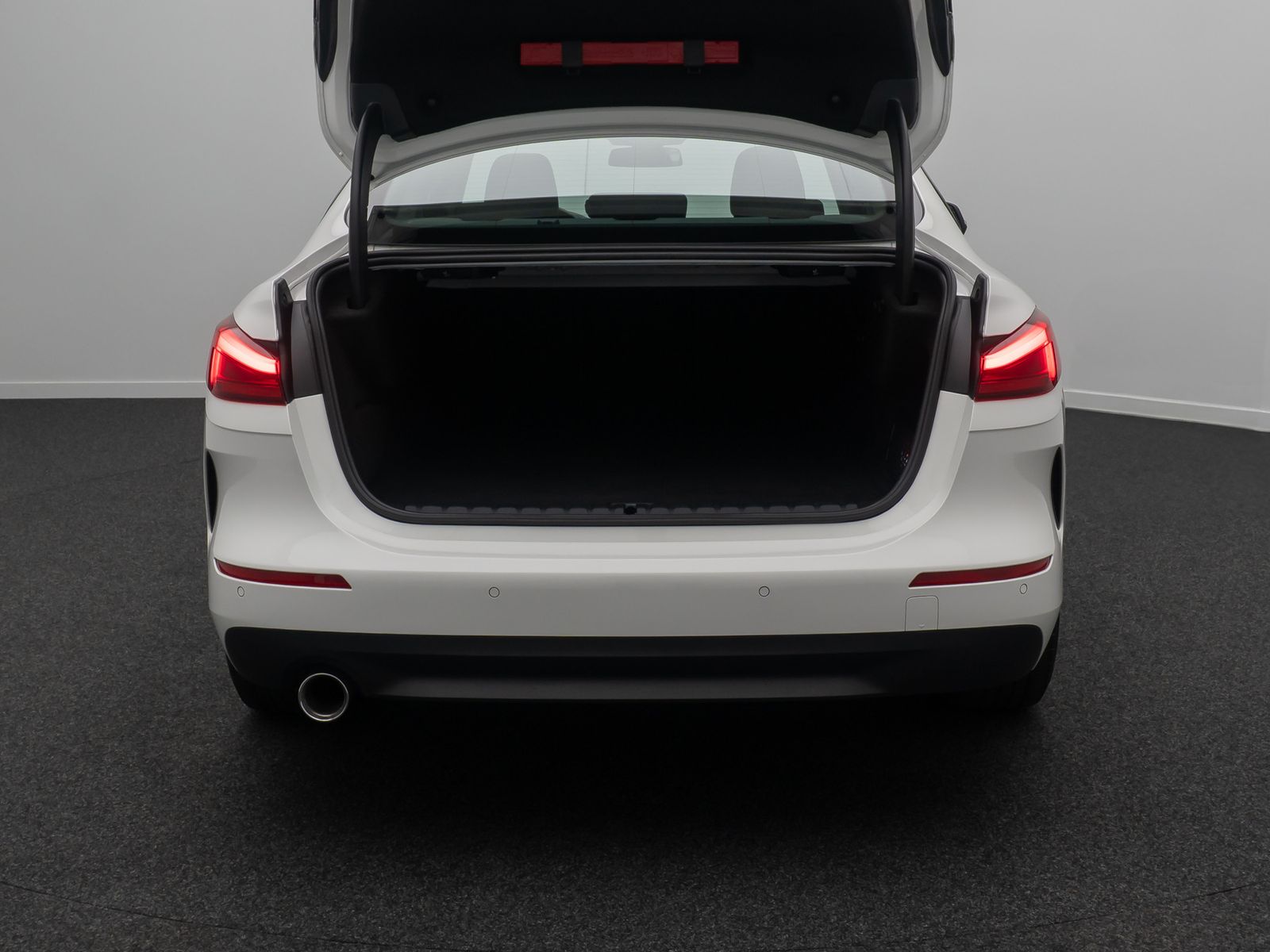 Fahrzeugabbildung BMW 216 Gran Coup&eacute; DAB GeschwindigReg PDC CockpitPr