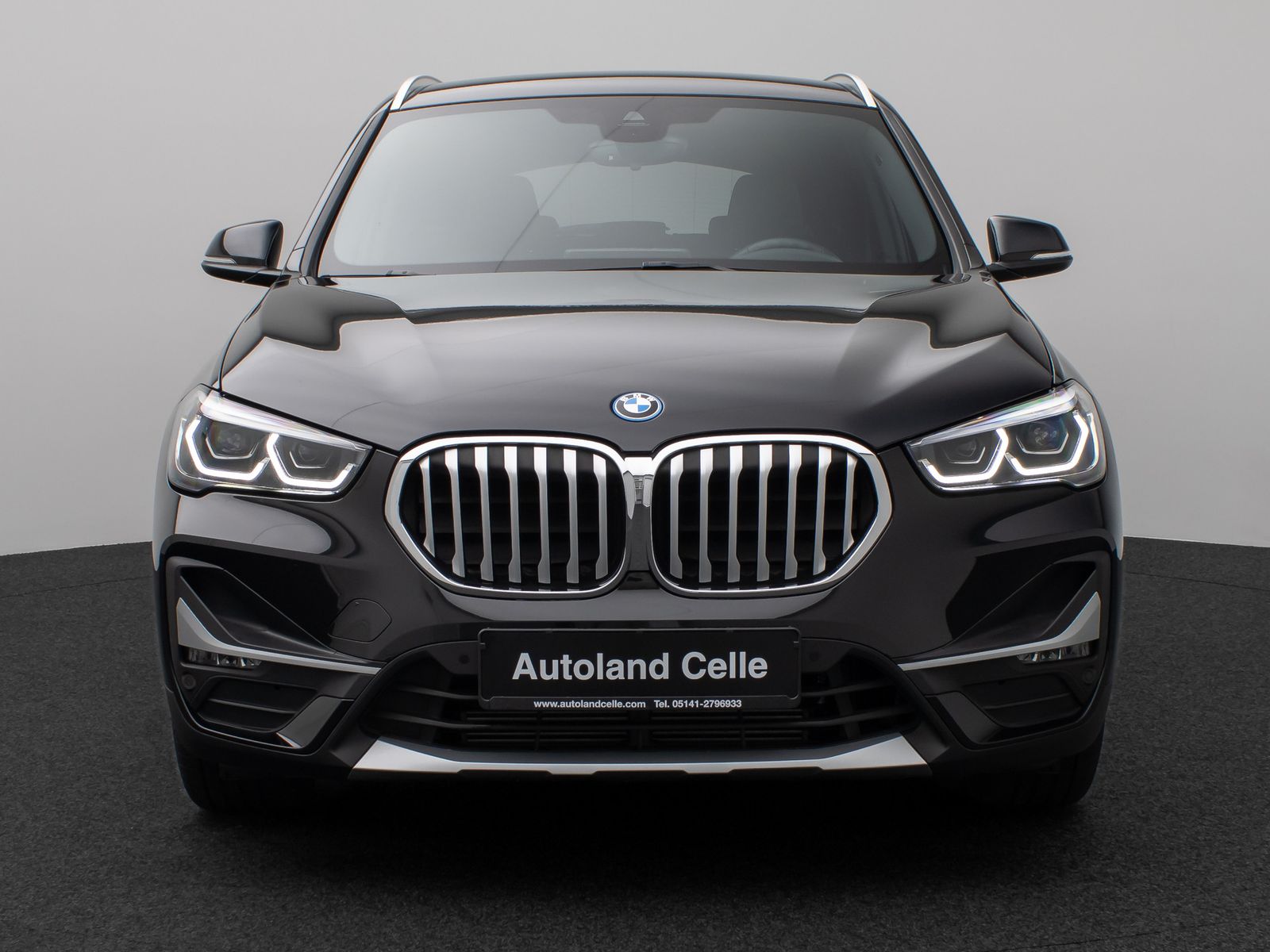 Fahrzeugabbildung BMW X1 xD25e xLine Kamera HUD DAB H/K Komfort Sport